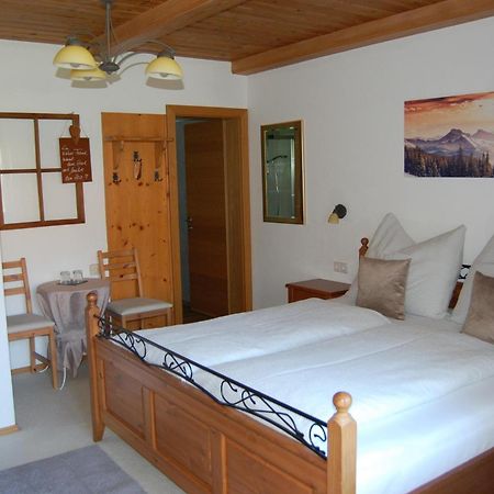 Haus Hager Bed & Breakfast Schlitters Ngoại thất bức ảnh